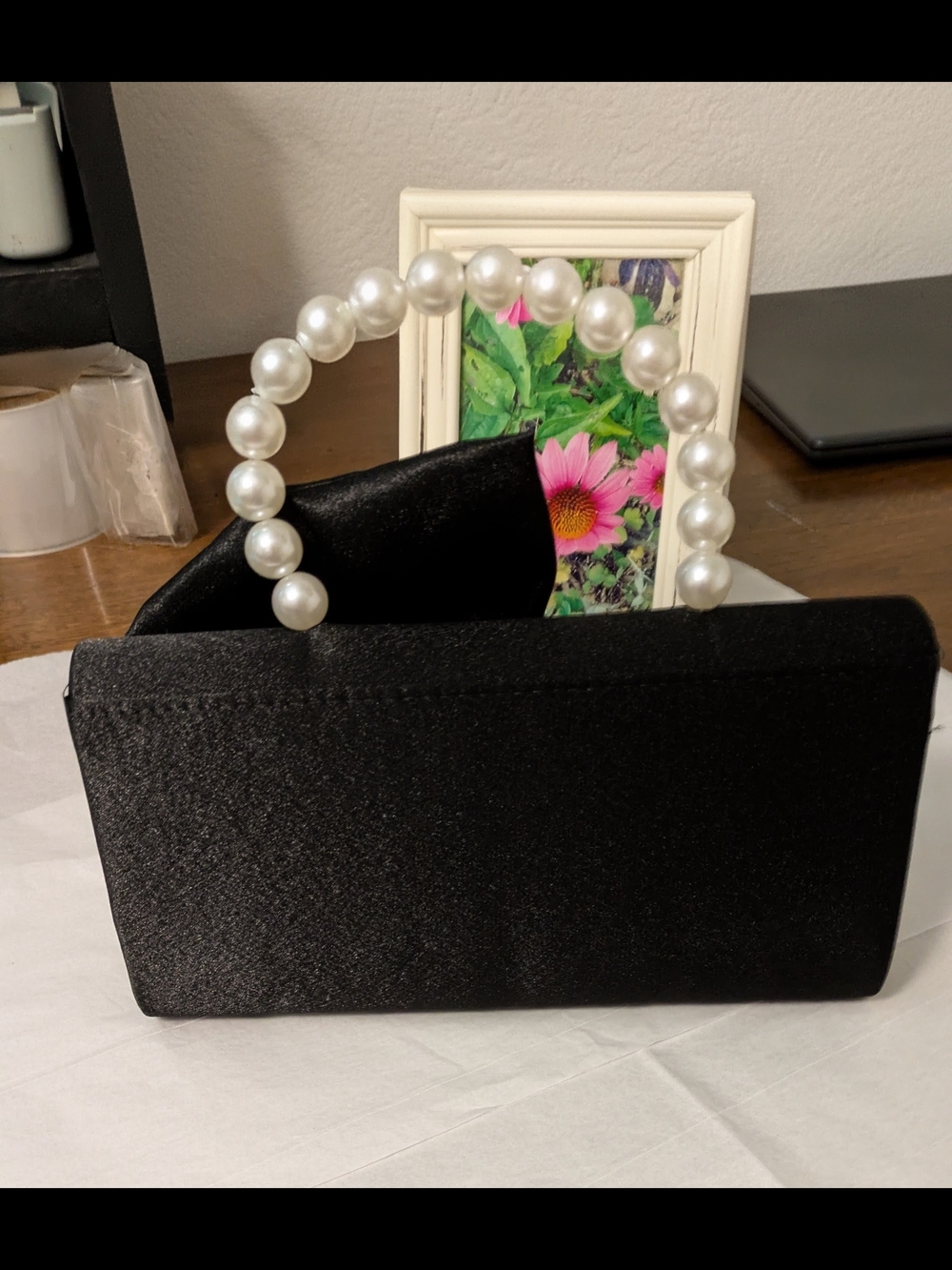 Elegant Black Satin Clutch with Pearl Handle with Silver Chain - Picture 4 of 8